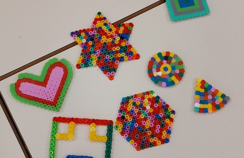 Perline, colori e tanta immaginazione (DS Ib e IIIb) – Perlice, boje i mnogo mašte (PB 1.b i 3.b)